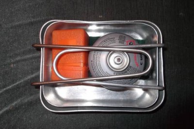 The stove in the mess tin