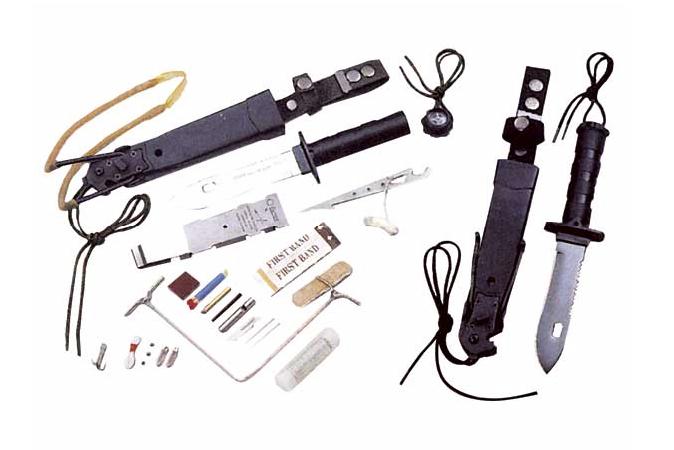 EXPLOERER-KNIFE-BLACK.jpg