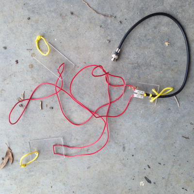 Delta loop antenna